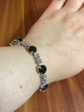 Load image into Gallery viewer, Chainmaille Crystal Bracelet