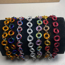 Load image into Gallery viewer, Love Knot Chainmaille Bracelet