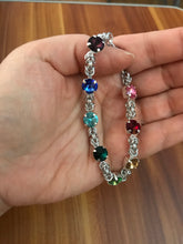 Load image into Gallery viewer, Chainmaille Crystal Bracelet