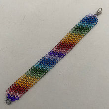 Load image into Gallery viewer, Mini Gwenny (Narrow Guenevere) Chainmaille Bracelet