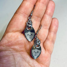 Load image into Gallery viewer, Celtic Scale Earrings