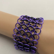 Load image into Gallery viewer, Lancelot Wide Chainmaille Bracelet